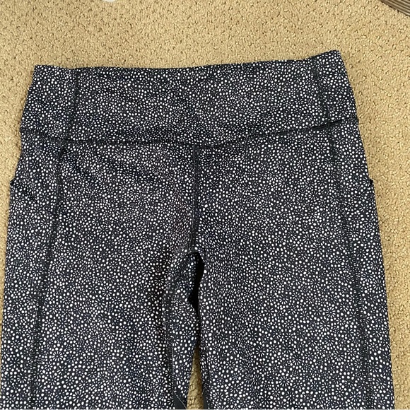 Lululemon Pace Rival Crop - Picture 8 of 15